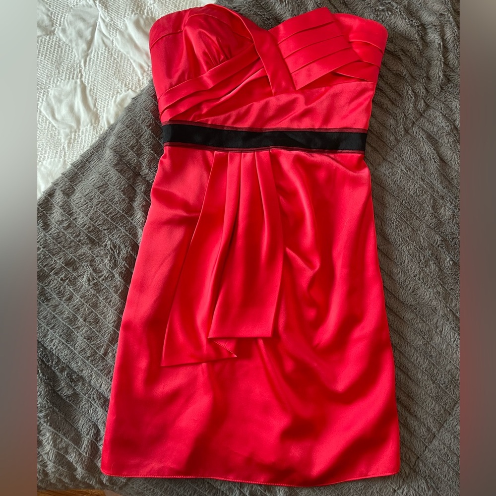 BCBGMaxAzria Red Strapless Mini Cocktail Dress with black accent